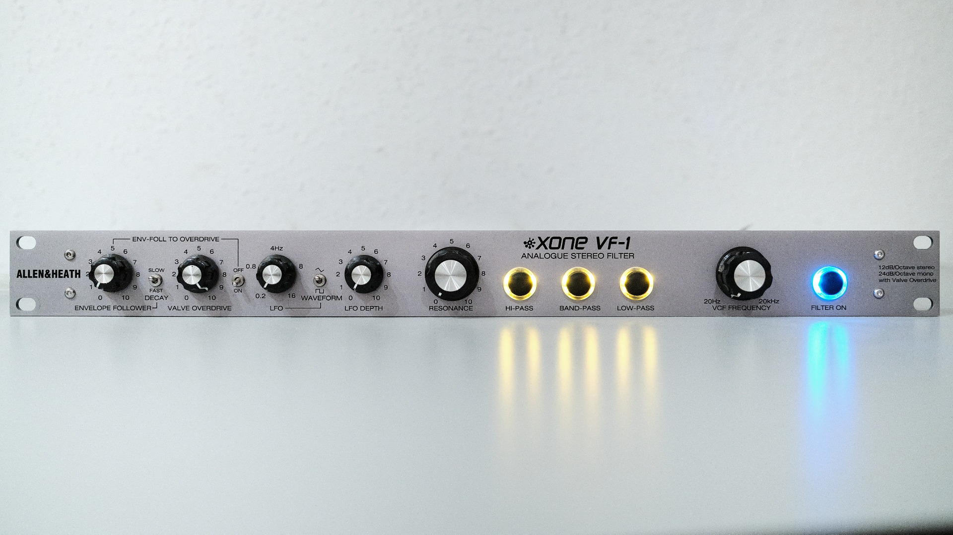 Allen & Heath Xone VF-1 Analoger Stereo-Filter mit Valve Overdrive